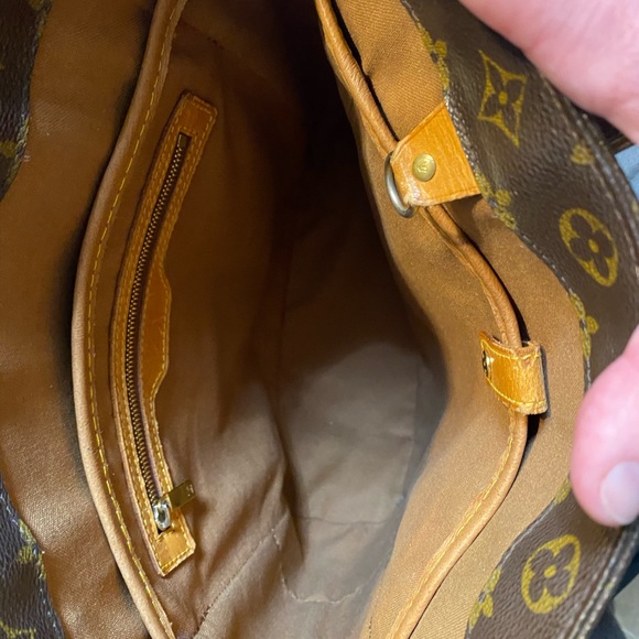 Louis Vuitton Vavin GM - Picture 10 of 16